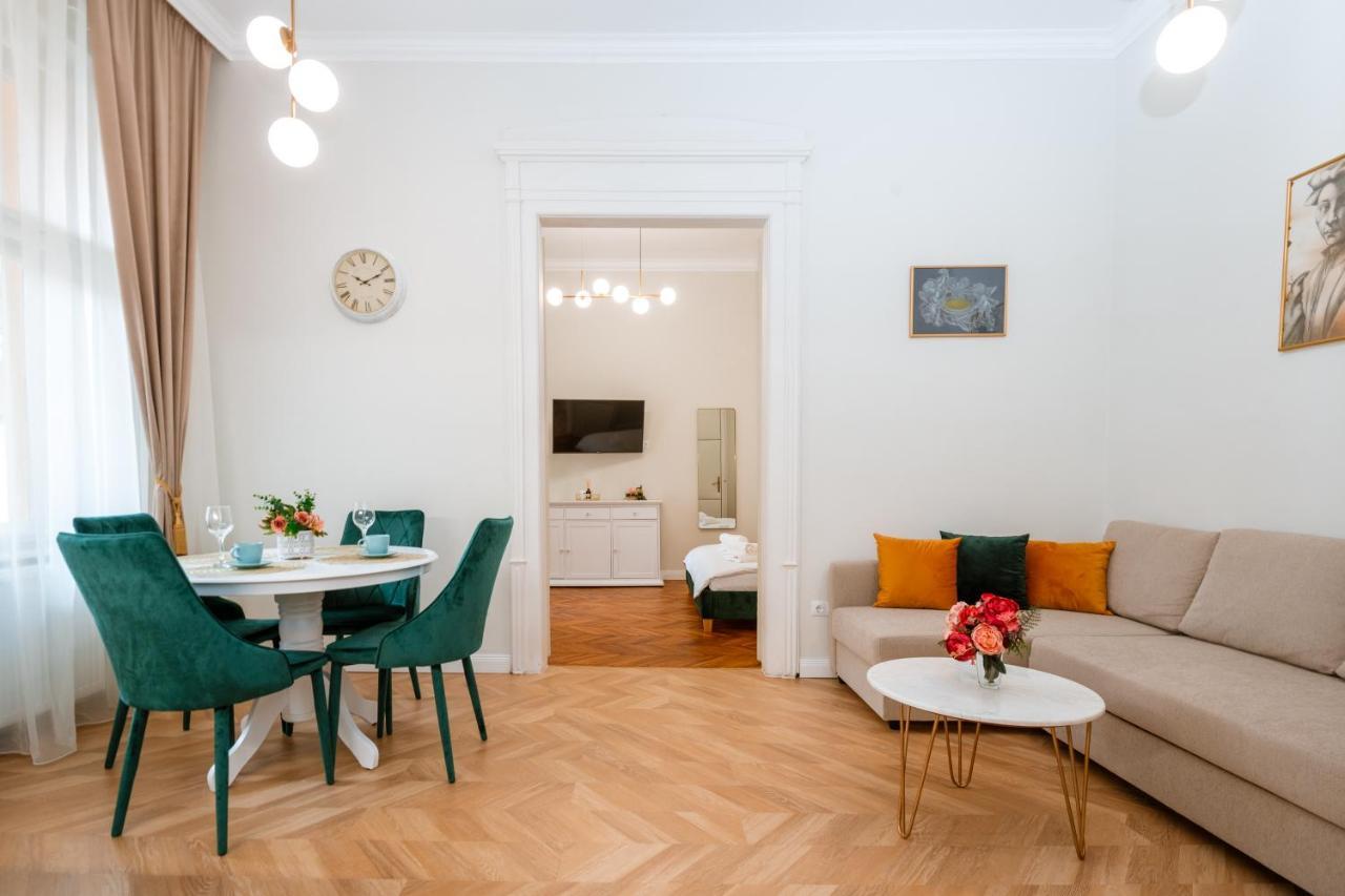 Apartament De Lux Central, P-Ta Matei Corvin كلوج-نابوكا المظهر الخارجي الصورة