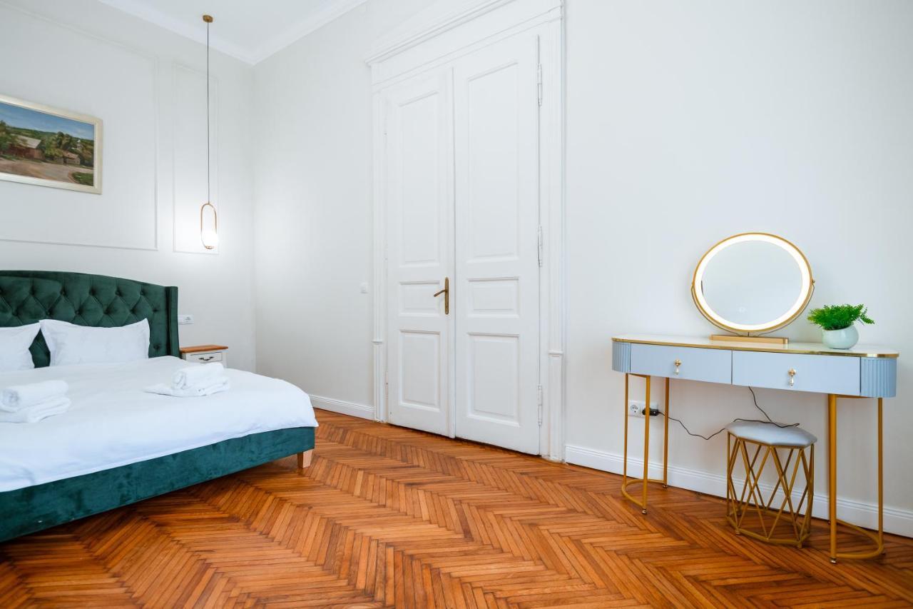 Apartament De Lux Central, P-Ta Matei Corvin كلوج-نابوكا المظهر الخارجي الصورة