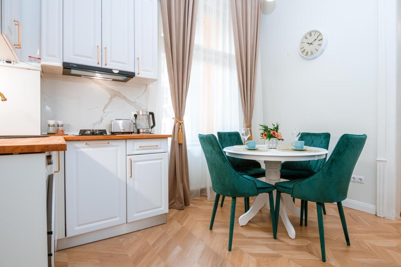 Apartament De Lux Central, P-Ta Matei Corvin كلوج-نابوكا المظهر الخارجي الصورة